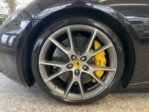 Immagine 11/19 di Ferrari California (2012)