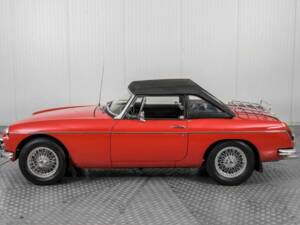 Imagen 78/82 de MG MGB (1967)