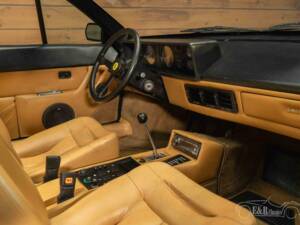 Image 14/19 of Ferrari Mondial 3.2 (1985)