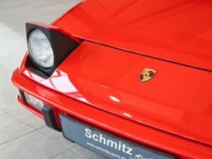 Image 8/10 of Porsche 924 S (1988)