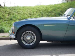 Image 5/34 of Austin-Healey 3000 Mk II (BN7) (1961)