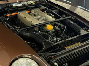 Image 25/28 of Porsche 928 S4 (1987)