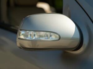 Bild 25/50 von Mercedes-Benz GL 420 CDI 4MATIC (2006)