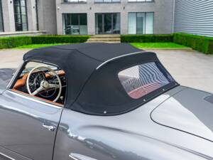 Image 2/38 de Mercedes-Benz 190 SL (1956)