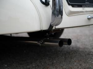 Image 31/45 of Jaguar XK 120 OTS (1950)