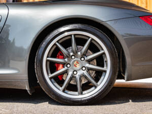 Bild 9/50 von Porsche 911 Carrera 4S (2006)