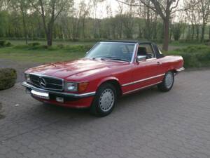 Image 2/9 of Mercedes-Benz 300 SL (1986)