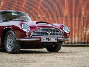 Image 15/30 de Aston Martin DB 6 Vantage (1969)