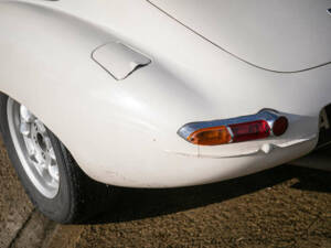 Bild 40/50 von Jaguar E-Type 4.2 (1964)