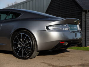 Image 40/97 of Aston Martin DB 9 GT &quot;Bond Edition&quot; (2015)