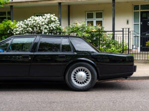 Image 11/28 of Aston Martin Lagonda (1990)