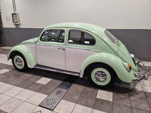 Image 13/19 of Volkswagen Beetle 1200 A (1964)