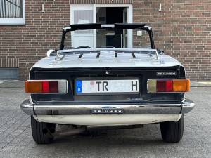 Image 13/66 de Triumph TR 6 (1973)