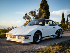 Imagen 47/50 de Porsche 911 Turbo 3.3 Flatnose (1982)