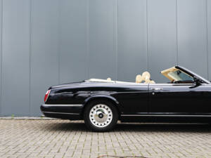 Afbeelding 8/52 van Rolls-Royce Corniche V (2000)