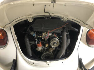 Bild 16/24 von Volkswagen Beetle 1200 L (1984)