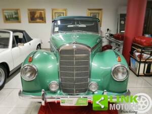 Immagine 2/10 di Mercedes-Benz 220 Cabriolet A (1954)