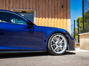 Imagen 18/50 de Porsche 911 GT3 Touring (2021)