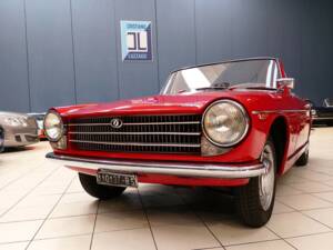 Image 5/47 of Innocenti 950 Spider (1962)