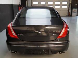 Imagen 5/32 de Jaguar XJ 5.0 (2011)