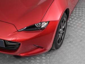 Image 19/50 of Mazda MX-5 1.5 (2015)