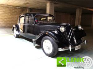 Imagen 8/10 de Citroën Traction Avant 11 B (1954)