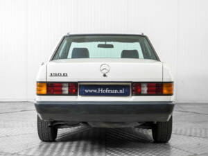 Immagine 13/50 di Mercedes-Benz 190 D (1985)