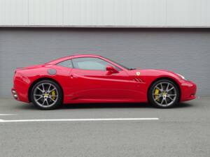 Immagine 5/98 di Ferrari California 30 (2013)