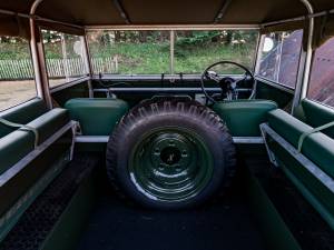 Image 30/42 of Land Rover 80 (1951)
