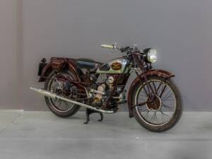 Image 1/10 of Moto Guzzi DUMMY (1935)