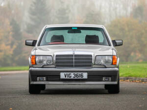 Imagen 6/50 de Mercedes-Benz 300 SE (1990)