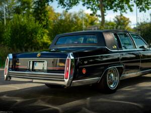 Imagen 7/38 de Cadillac Brougham Elegance (1988)