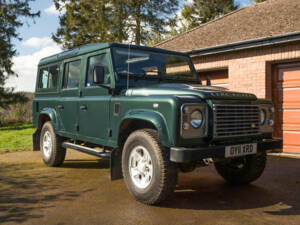 Bild 1/50 von Land Rover Defender 110 (2011)