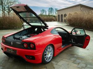 Image 9/50 of Ferrari 360 Challenge Stradale (2004)