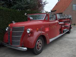 Image 4/13 de American LaFrance 700 Series Fire Truck (1950)
