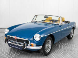 Image 17/50 de MG MGB (1973)