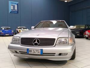 Imagen 4/46 de Mercedes-Benz SL 280 (1999)