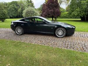 Image 5/43 of Aston Martin DB 9 (2008)