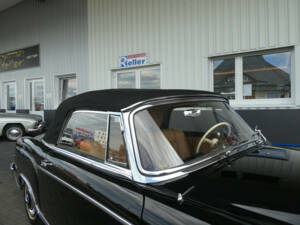 Imagen 23/24 de Mercedes-Benz 220 SE Cabriolet (1959)