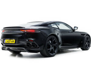 Imagen 8/39 de Aston Martin DBS Superleggera (2019)