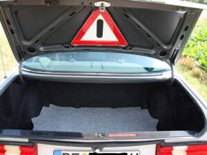Bild 6/7 von Mercedes-Benz 260 SE (1989)