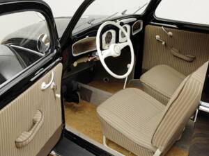 Bild 8/19 von Volkswagen Käfer 1100 Standard (Brezel) (1952)