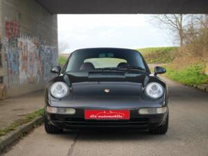 Image 7/34 of Porsche 911 Carrera (1997)