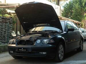 Bild 35/41 von BMW 318i (2004)