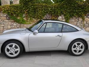 Image 3/15 of Porsche 911 Carrera (1996)