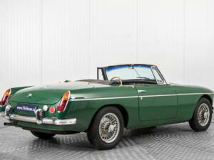 Immagine 2/50 di MG MGB (1965)