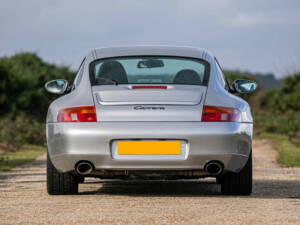 Image 7/39 of Porsche 911 Carrera (1998)