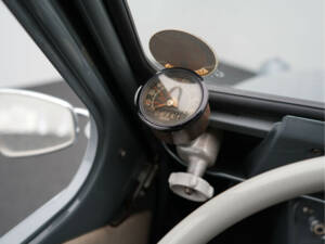 Image 18/28 de Citroën 2 CV  AZL (1958)