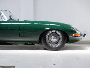 Image 27/42 of Jaguar E-Type 3.8 (1963)