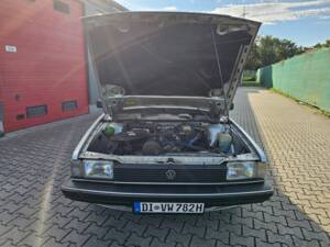 Image 34/41 of Volkswagen Santana 1.6 (1985)